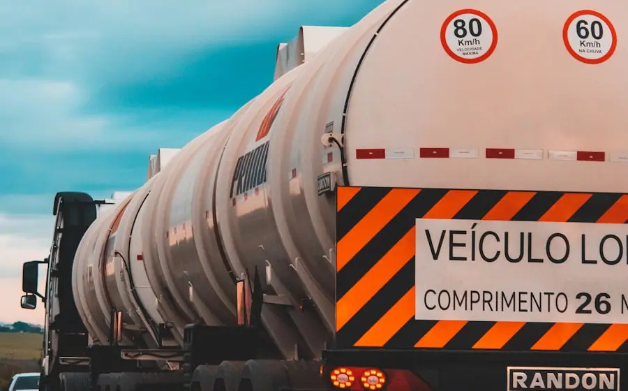 50,000L aluminium alloy fuel tanker trailer exported to Chile